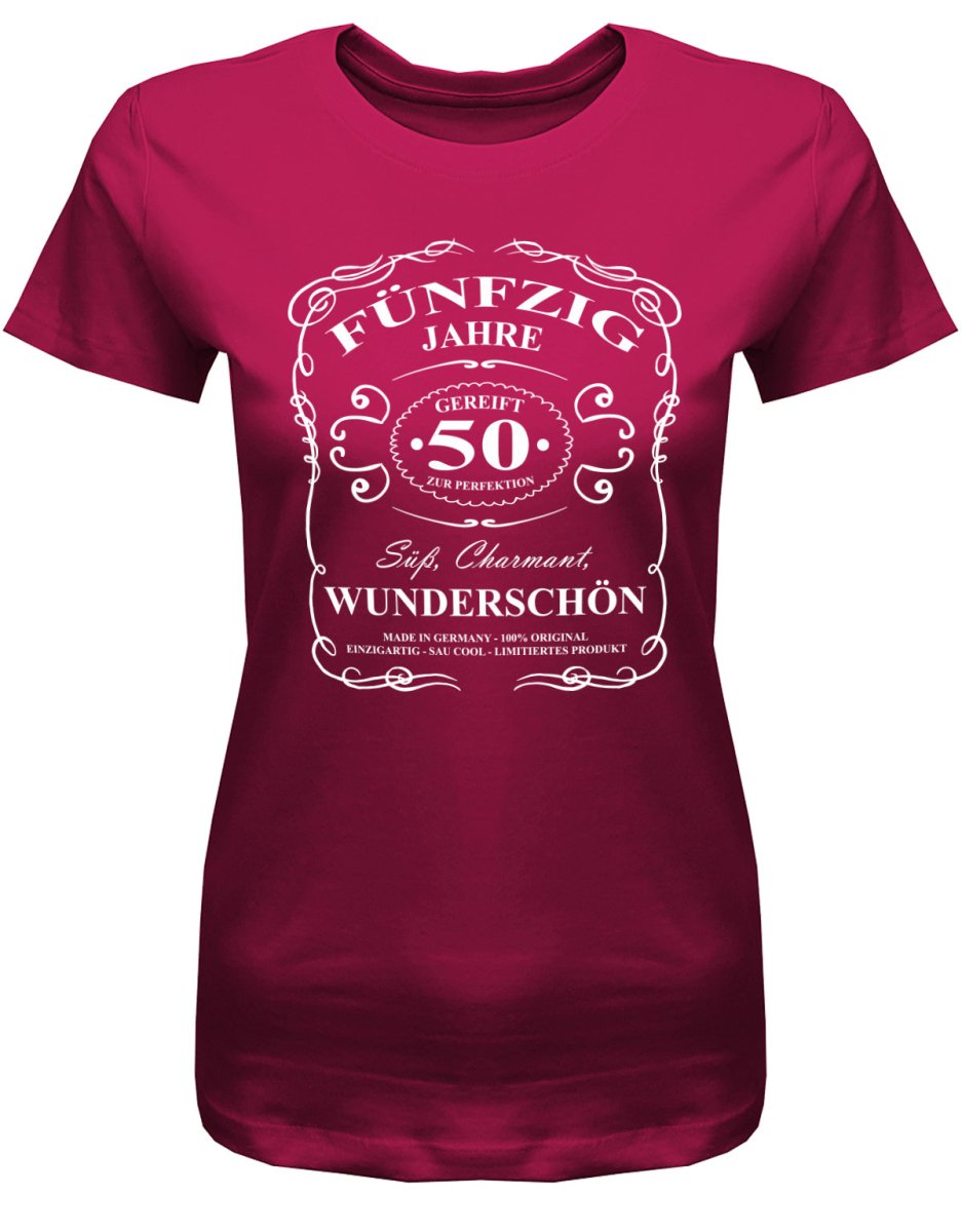 50 Jahre gereift zur Perfektion - Süß Charmant Wunderschön - 50 Geburtstag Shirt Frau - T-Shirt bedrucken mit lustigen Sprüchen bei - myShirtStore