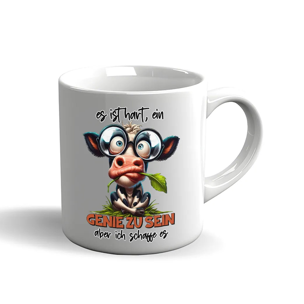 Witzige Kuh Tasse mit dem Spruch „Es ist hart, ein Genie zu sein, aber ich schaffe es“
