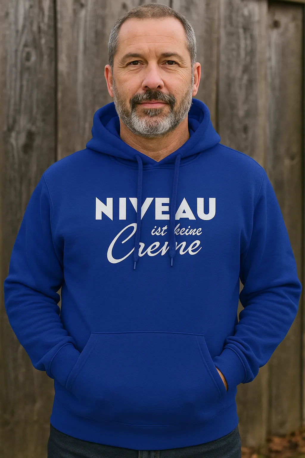 Mann mit Hoodie - Niveau ist keine Creme