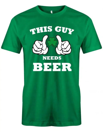 This guy needs Beer - St. Patricks Day - Bier und Kleeblatt - Herren T-Shirt