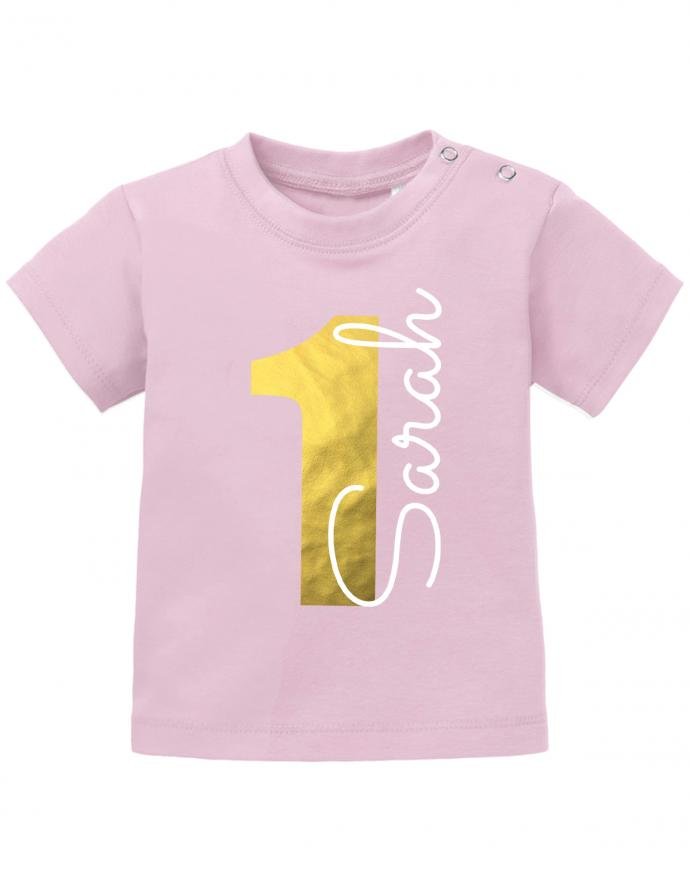 Erster Geburtstag mit Goldene 1 und personalisiert mit Name - Baby Shirt - T-Shirt bedrucken mit lustigen Sprüchen bei - myShirtStore