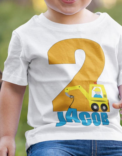 Geburtstag Shirt 2 - Bagger Zwei mit Wunschname - Jungen und Mädchen - Baby T-Shirt - T-Shirt bedrucken mit lustigen Sprüchen bei - myShirtStore