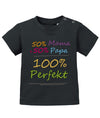 Mama und Papa Sprüche Baby Shirt. 50 Prozent Mama + 50 Prozent Papa = 100 Prozent Perfekt. Schwarz
