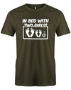 In-bed-With-Two-Girls-papa-herren-Shirt-army