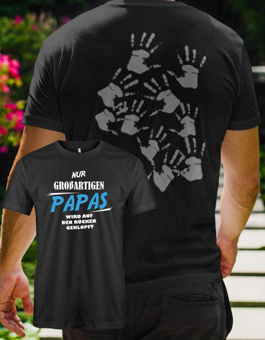 Papa T-Shirt - Nur großartigen Papas wird auf den Rücken geklopft Auf dem Rücken viele Kinder Handabdrücke