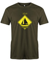 Das lustige Segler t-shirt bedruckt mit "Achtung Schild Segler Crossing mit Segelboot". Army