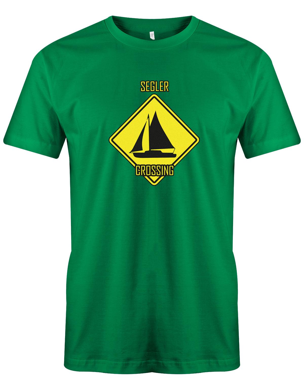 Das lustige Segler t-shirt bedruckt mit "Achtung Schild Segler Crossing mit Segelboot". Grün