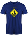 Das lustige Segler t-shirt bedruckt mit "Achtung Schild Segler Crossing mit Segelboot". Royalblau