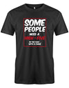 Some-People-need-a-High-Five-In-the-Face-with-a-Chair-Herren-Shirt-Schwarz