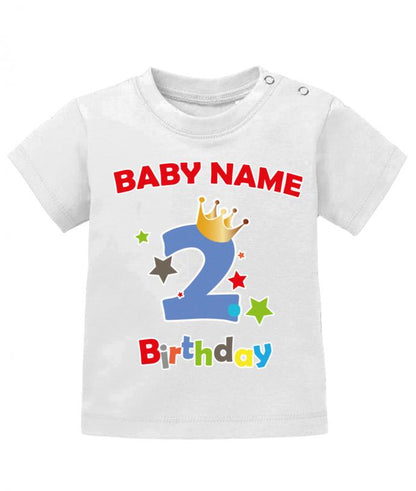 T Shirt 2 Geburtstag Junge Baby. Große Zwei mit Krone und Sternen Second Birthday. Personalisiert mit Name vom Geburtstagskind. Weiss