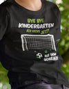 Bye Bye Kindergarten ich kicke jetzt auf dem Schulhof Kita Abgänger 2024 Shirt  Kita Shirt schwarz