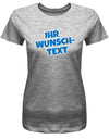 Frauen Tshirt mit Wunschtext.  Comic Schriftart mit weißer Umrandung. Grau
