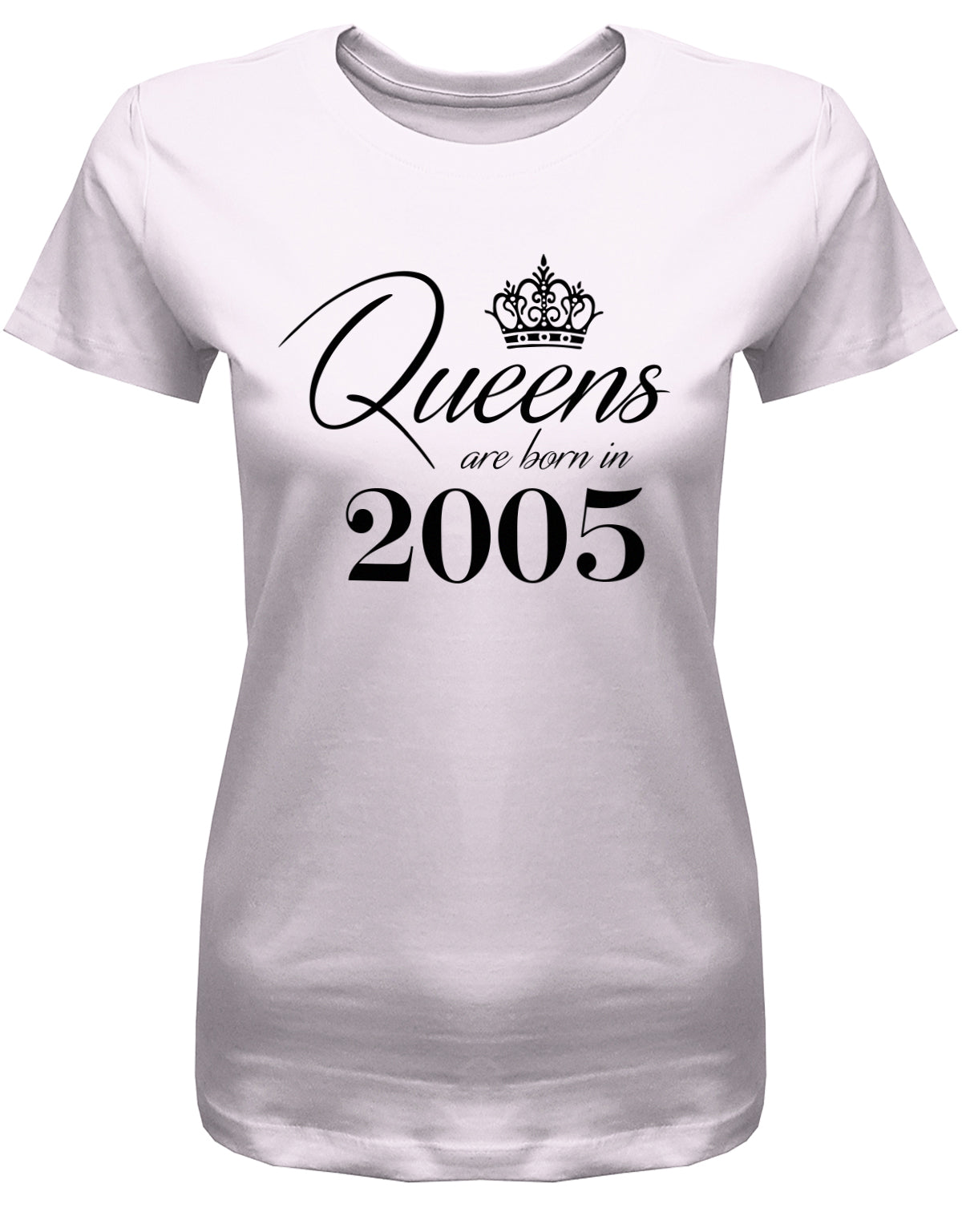 Lustiges T-Shirt zum 18. Geburtstag Mädchen. Bedruckt mit: Queens are born in 2005 - Königin wurden 2005 geboren. Das T Shirt 18 Geburtstag Mädchen Lustig ist ein tolles Geschenk für alle 18 Jährigen. Man wird nur einmal 18 Jahre. Geschenk zum 18 geburtstag Frau ✓ 2005 geburtstag Frau ✓ 18 Geburtstag tshirt ✓ shirt geburtstag 18 Rosa