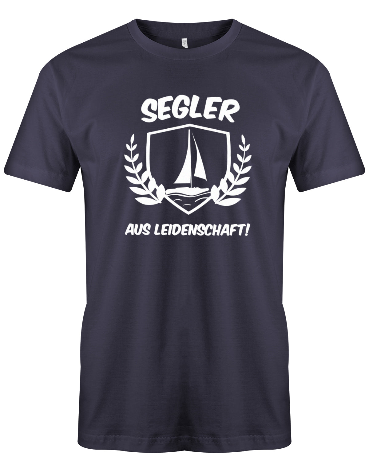 Das Segler t-shirt bedruckt mit "Segler aus Leidenschaft mit Segelboot" Navy